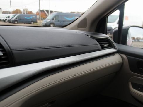 Used 2022 Honda Odyssey EX-L image 24