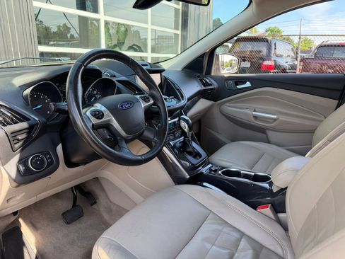 Used 2015 Ford Escape Titanium FWD image 14