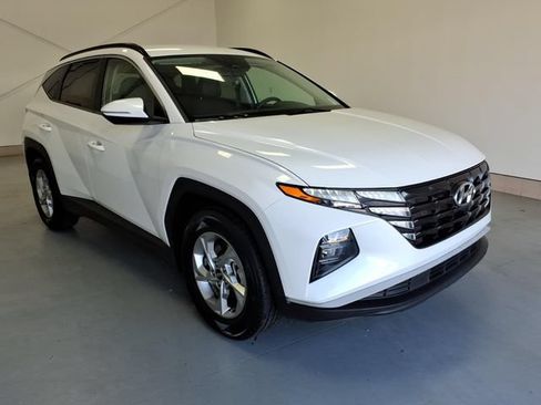 Used 2022 Hyundai Tucson SEL FWD image 1