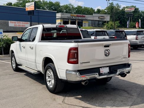 Used 2019 RAM 1500 Laramie AWD/4WD image 4