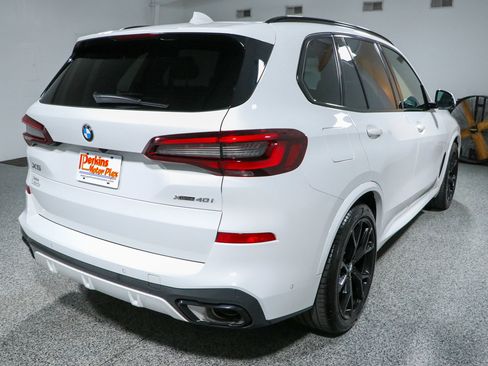 Used 2023 BMW X5 xDrive40i w/ M Sport Package AWD/4WD image 7