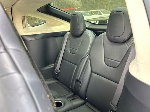 Used 2017 Tesla Model X 75D AWD/4WD image 11