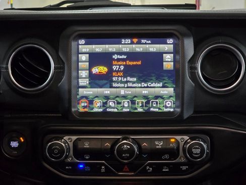 Used 2023 Jeep Wrangler Unlimited Sahara w/ Safety Group AWD/4WD image 26