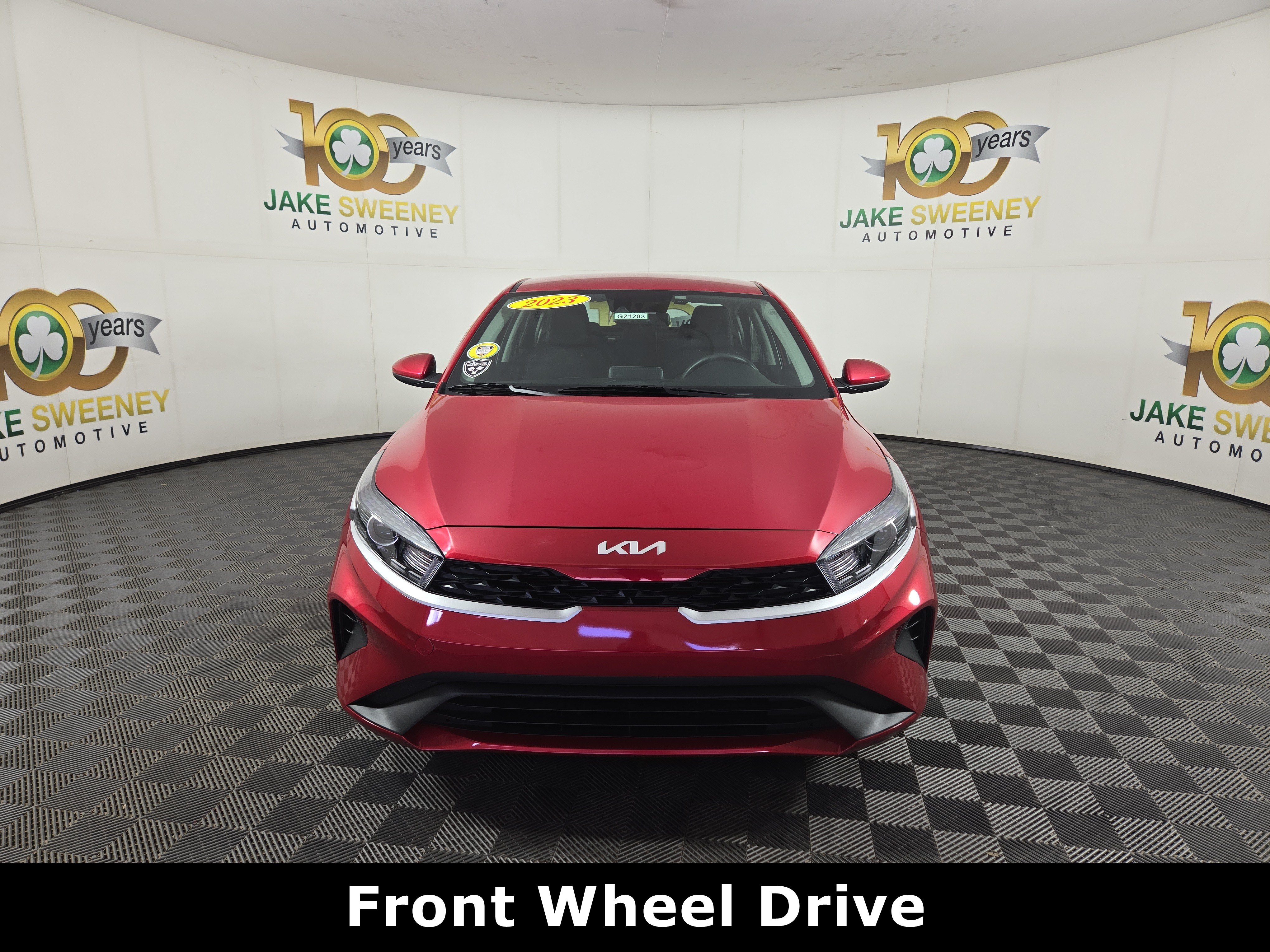 Used 2023 Kia Forte LXS FWD image 2