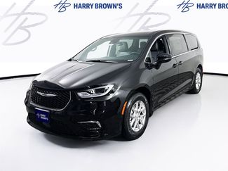 New 2026 Chrysler Pacifica Select FWD video 1