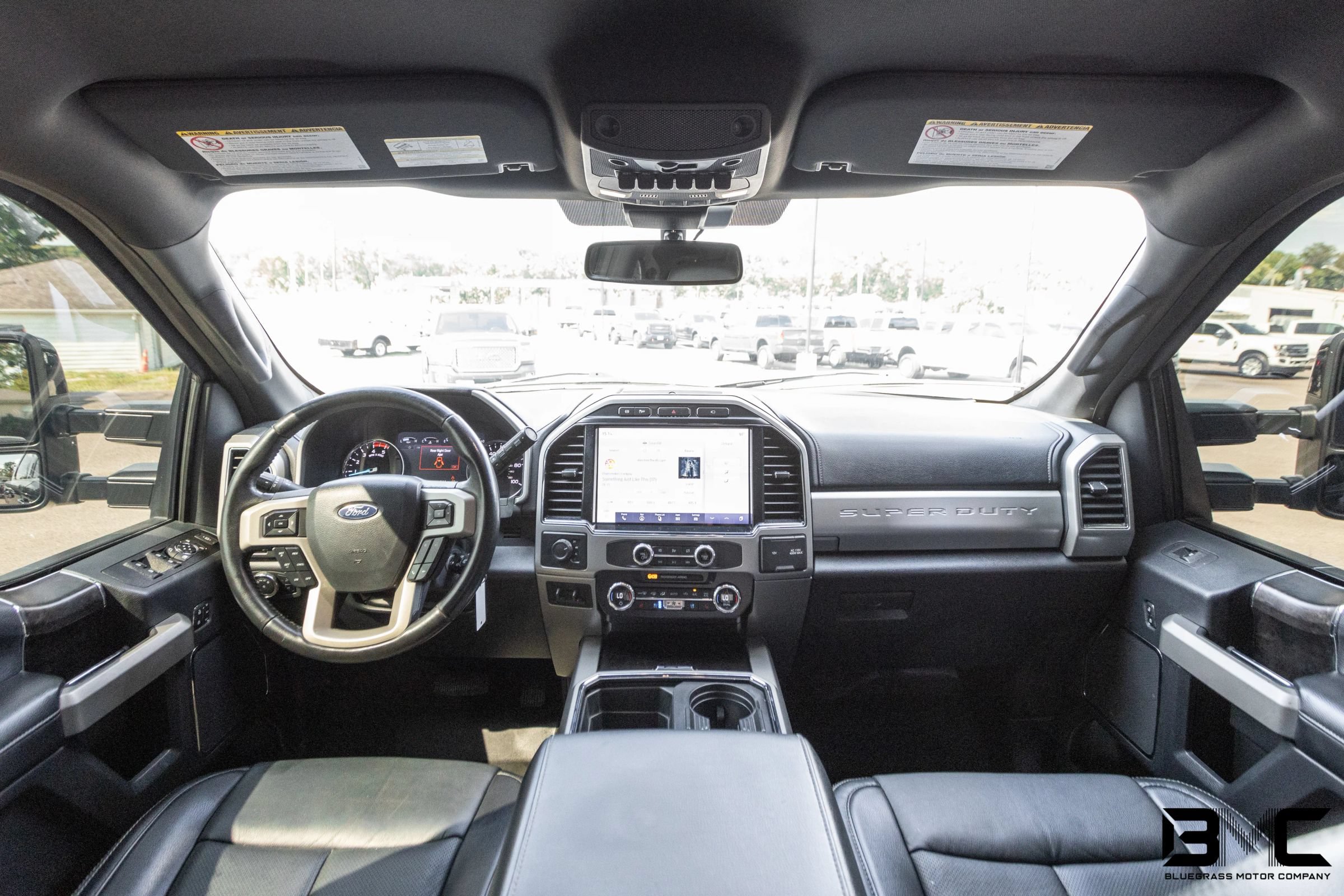 Used 2022 Ford F250 Lariat w/ Lariat Value Package AWD/4WD image 14