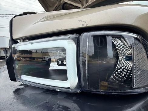 Used 2002 Dodge Ram 2500 Truck 4x4 Quad Cab image 16