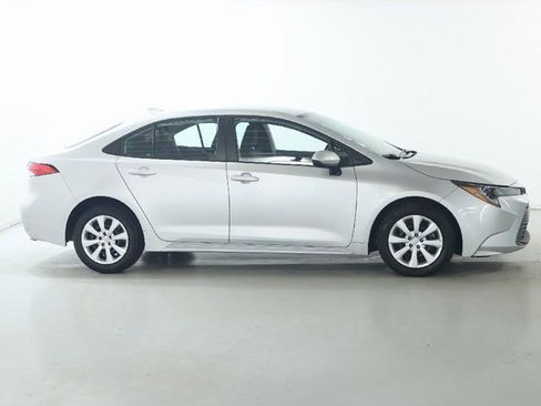 Used 2024 Toyota Corolla LE image 11