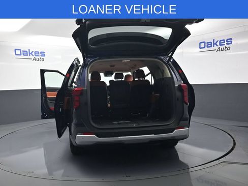 Used 2026 Kia Carnival EX FWD image 55