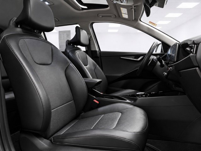 Used 2024 Kia Niro Wave w/ Wave Preserve Package FWD image 16