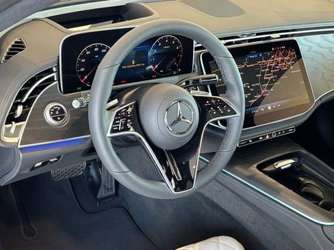 New 2026 Mercedes-Benz E 350 Sedan image 9