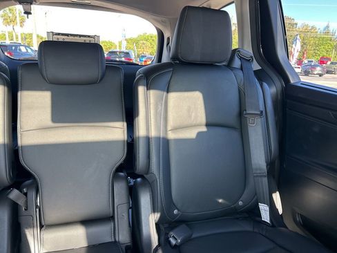 Used 2022 Honda Odyssey Touring image 14