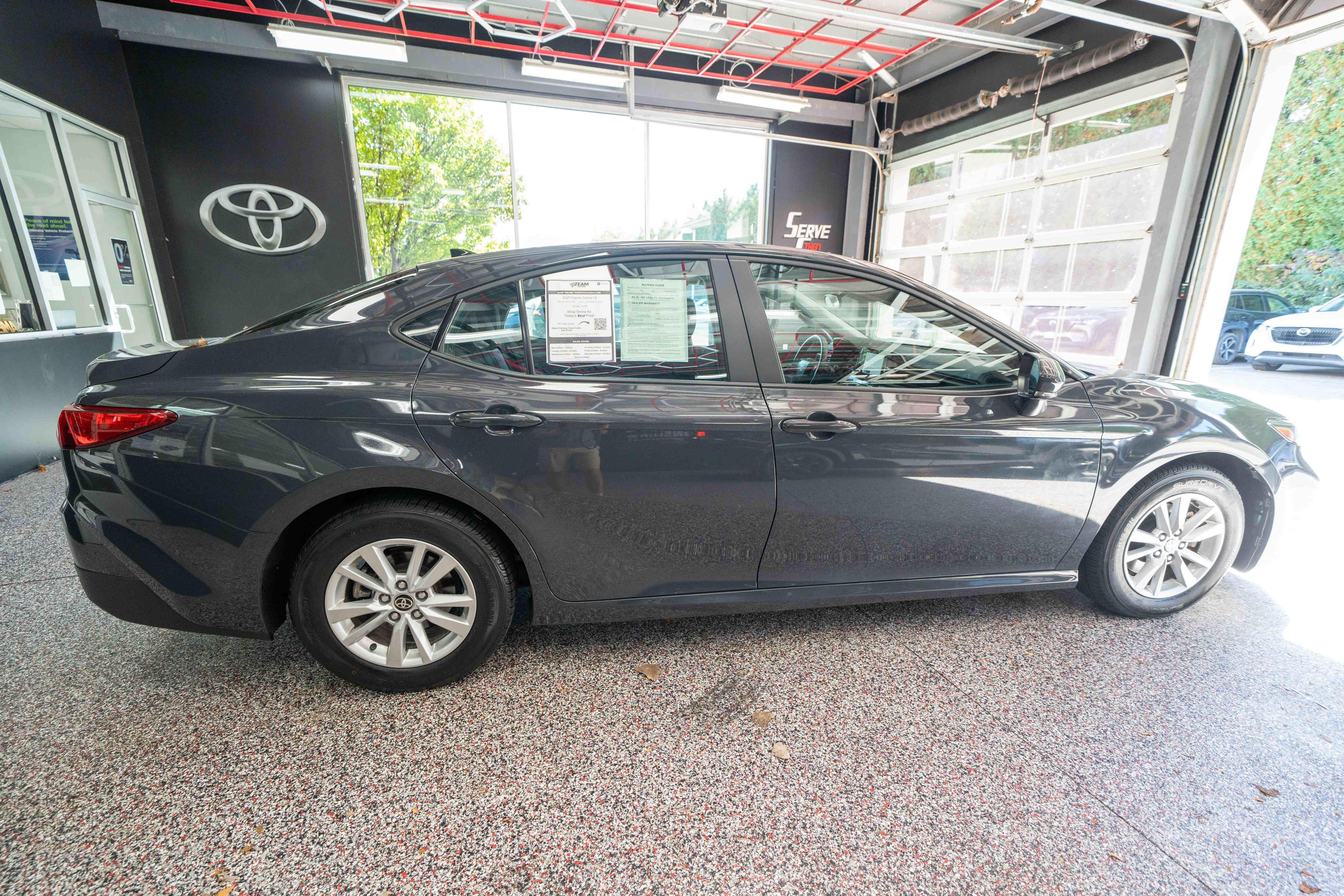Used 2025 Toyota Camry LE FWD image 4