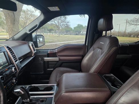 Used 2015 Ford F150 Platinum w/ FX4 Off-Road Package image 18