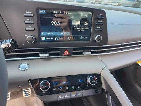 Certified 2026 Hyundai Elantra Sport FWD image 11