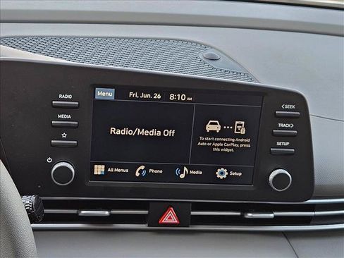 New 2026 Hyundai Elantra SE FWD image 17