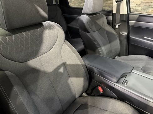 Used 2020 Hyundai Palisade SEL w/ Convenience Package image 3