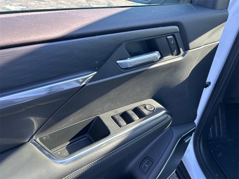 New 2026 GMC Acadia Elevation image 14