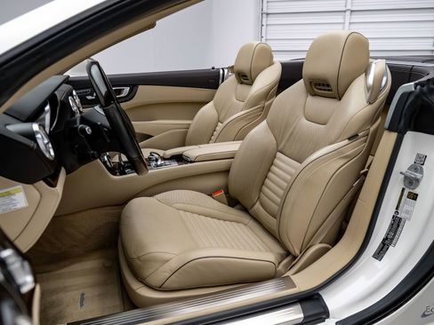Used 2014 Mercedes-Benz SL 550 image 43