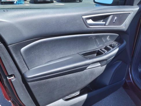 Used 2017 Ford Edge SEL w/ Equipment Group 201A image 11