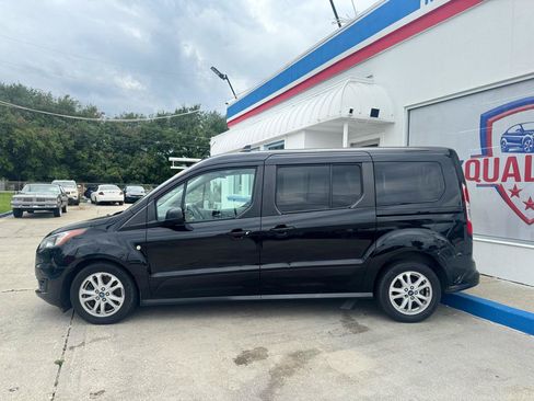 Used 2019 Ford Transit Connect XLT FWD image 18