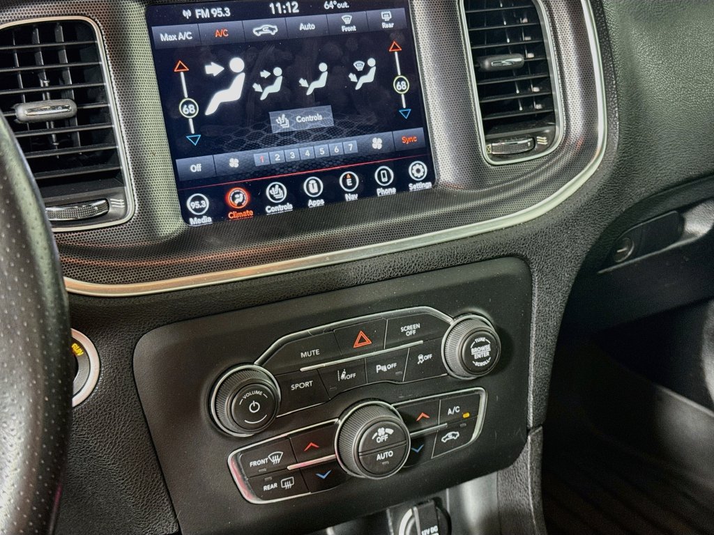 Used 2018 Dodge Charger R/T w/ Premium Group RWD image 16