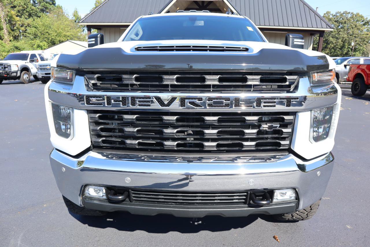 Used 2020 Chevrolet Silverado 2500 LT w/ All Star Edition AWD/4WD image 2
