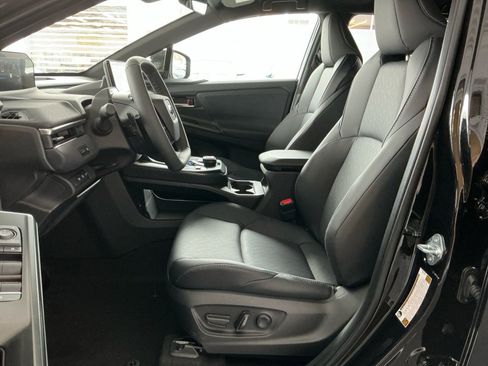 New 2026 Subaru Solterra Premium image 28