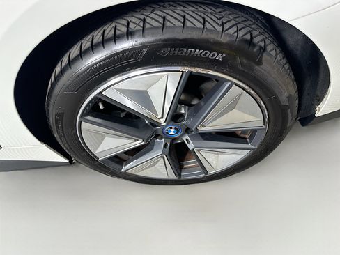 Used 2023 BMW i4 eDrive35 w/ Premium Package image 11