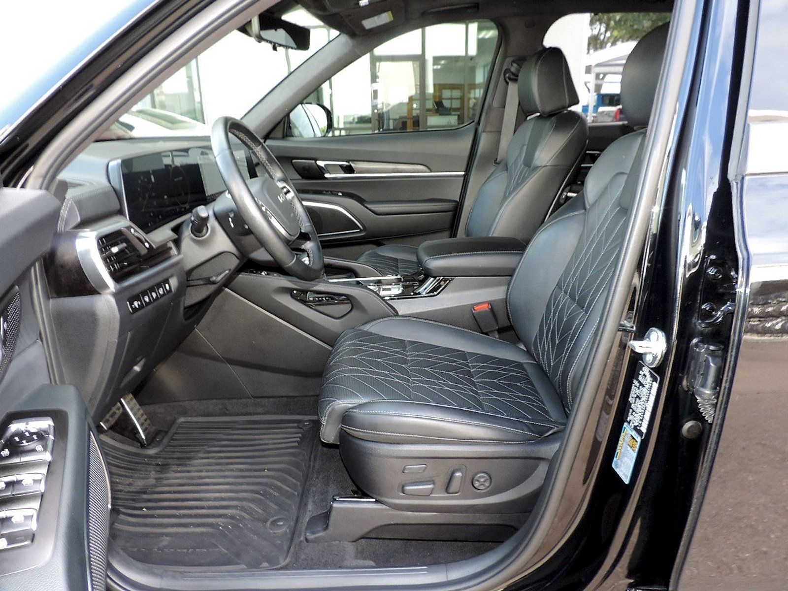 Used 2025 Kia Telluride SX Prestige X-Line AWD/4WD image 14