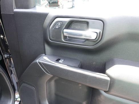 Used 2024 Chevrolet Silverado 1500 Custom AWD/4WD image 34