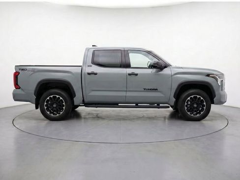 New 2026 Toyota Tundra SR5 AWD/4WD image 8