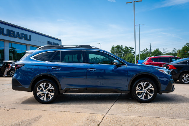 Used 2021 Subaru Outback Touring AWD/4WD image 19