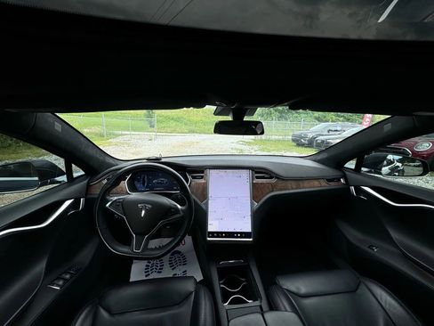 Used 2017 Tesla Model S 75 image 9