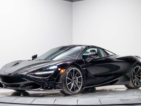 Used 2019 McLaren 720S Luxury RWD image 4
