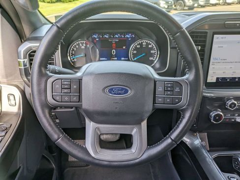 Used 2022 Ford F150 XLT w/ Equipment Group 302A High image 11