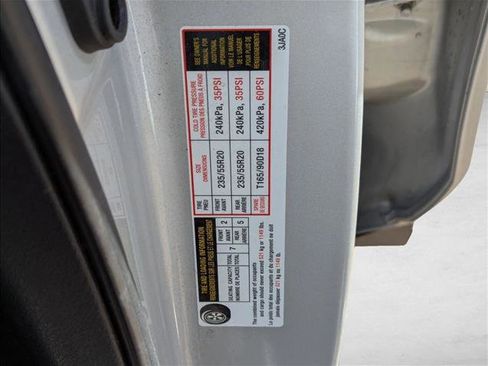 Used 2018 Nissan Pathfinder SL w/ SL Premium Package image 15