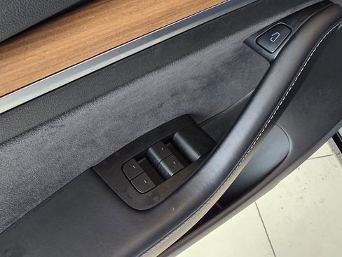 Used 2021 Tesla Model 3 Standard Range Plus image 26