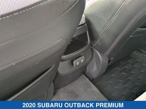 Certified 2020 Subaru Outback Premium image 31