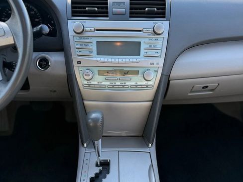 Used 2008 Toyota Camry Hybrid image 23