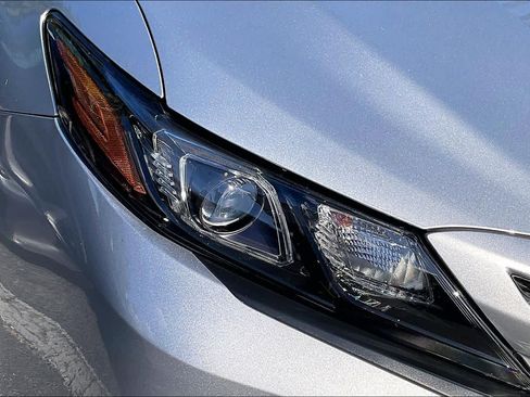 Used 2024 Toyota Camry SE w/ Convenience Package FWD image 27