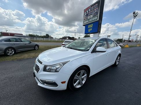 Used 2016 Chevrolet Cruze LT FWD image 8