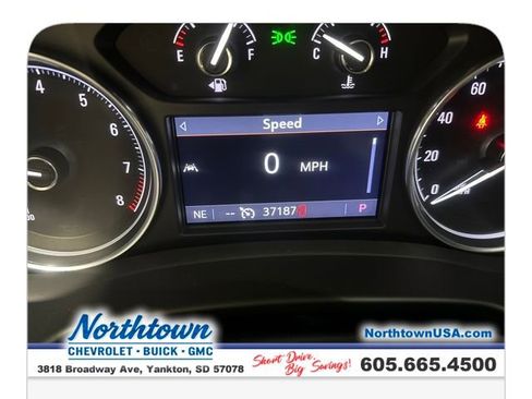 Certified 2023 Buick Enclave Essence image 16