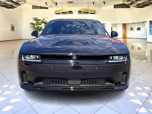 Used 2025 Dodge Charger R/T w/ Quick Order Package 25M R/T image 2