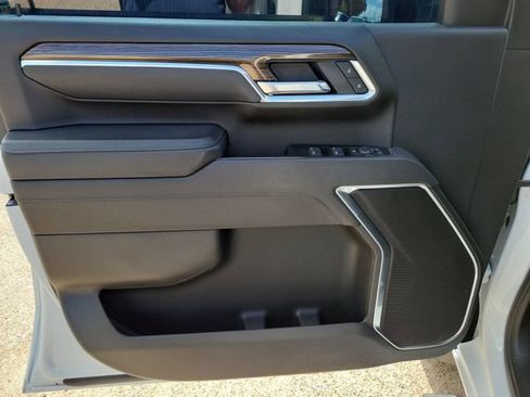 Certified 2025 Chevrolet Silverado 2500 LT w/ Convenience Package AWD/4WD image 23