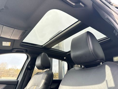 Used 2024 MAZDA CX-90 Plug-In Hybrid w/ Premium Plus image 19