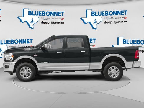 Used 2021 RAM 2500 Laramie AWD/4WD image 5