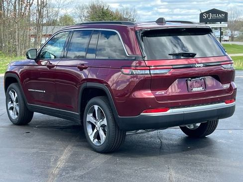 New 2026 Jeep Grand Cherokee Limited AWD/4WD image 7