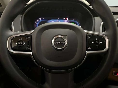Used 2024 Volvo XC90 T8 Plus w/ Protection Package Premier AWD/4WD image 39