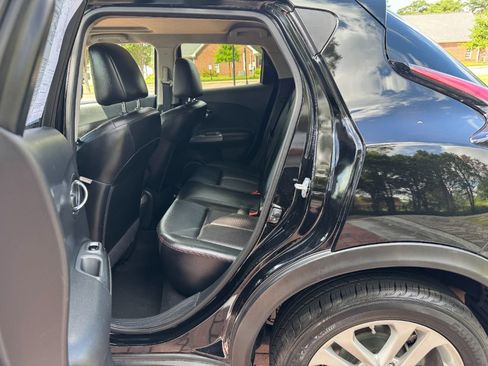 Used 2015 Nissan Juke SL image 14